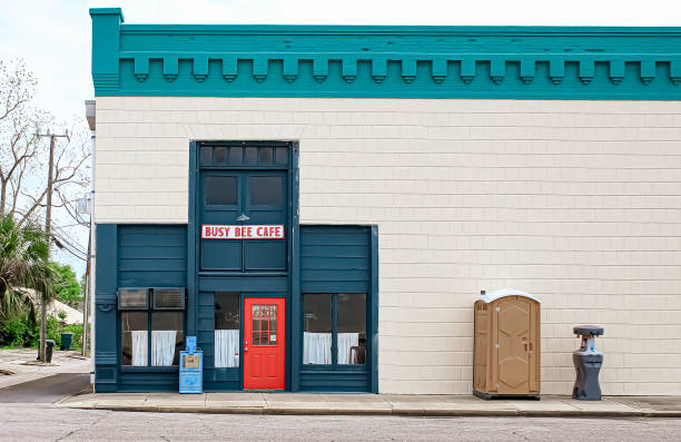 Best Portable toilet rental cost  in Montpelier, IN