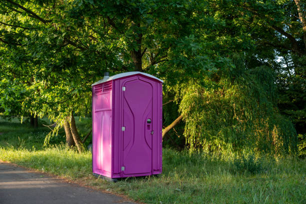 Best Portable restroom trailer rental  in Montpelier, IN